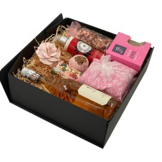The Treat Gift Box
